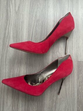 Sam Edelman Fuchsia Suede Pointed Toe Pumps Size 8 Metallic Heel Stiletto